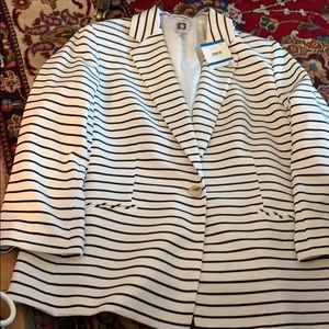 Black white stripe blazer
